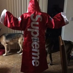 supreme robe